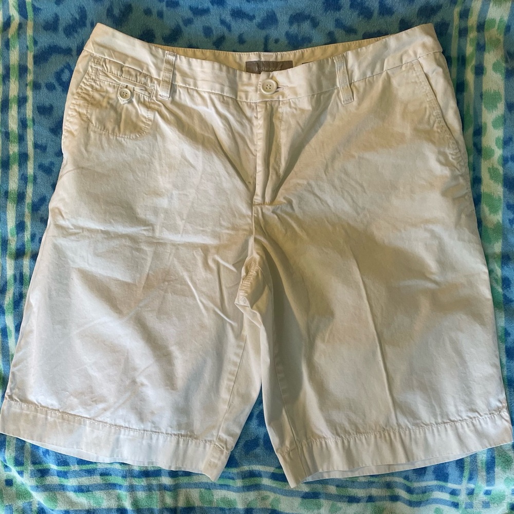 Liz Claiborne White Bermuda Shorts